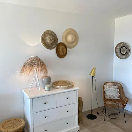 St Tropez-ramatuelle Vue Mer 아파트 *